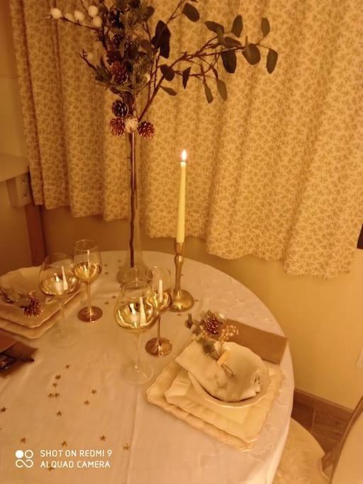 L'Atelier Des Reves Un Moment Magique Spa Prive 본느 외부 사진