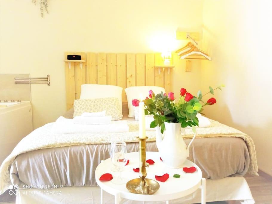 L'Atelier Des Reves Un Moment Magique Spa Prive 본느 외부 사진